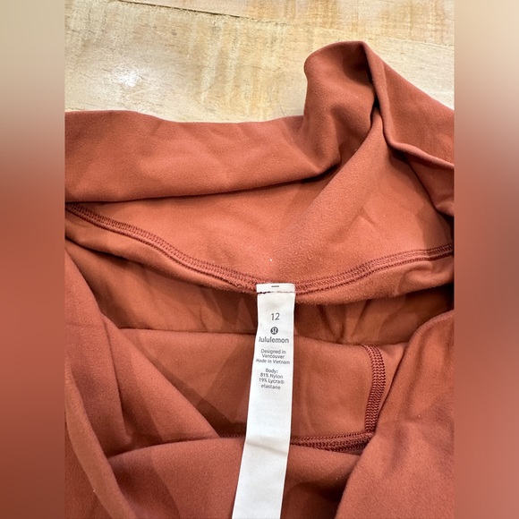 Lululemon wonder under high rise crop pants bottom leggings - Picture 10 of 10